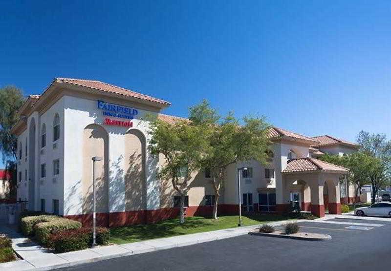 Comfort Inn & Suites Phoenix North - Deer Valley Экстерьер фото