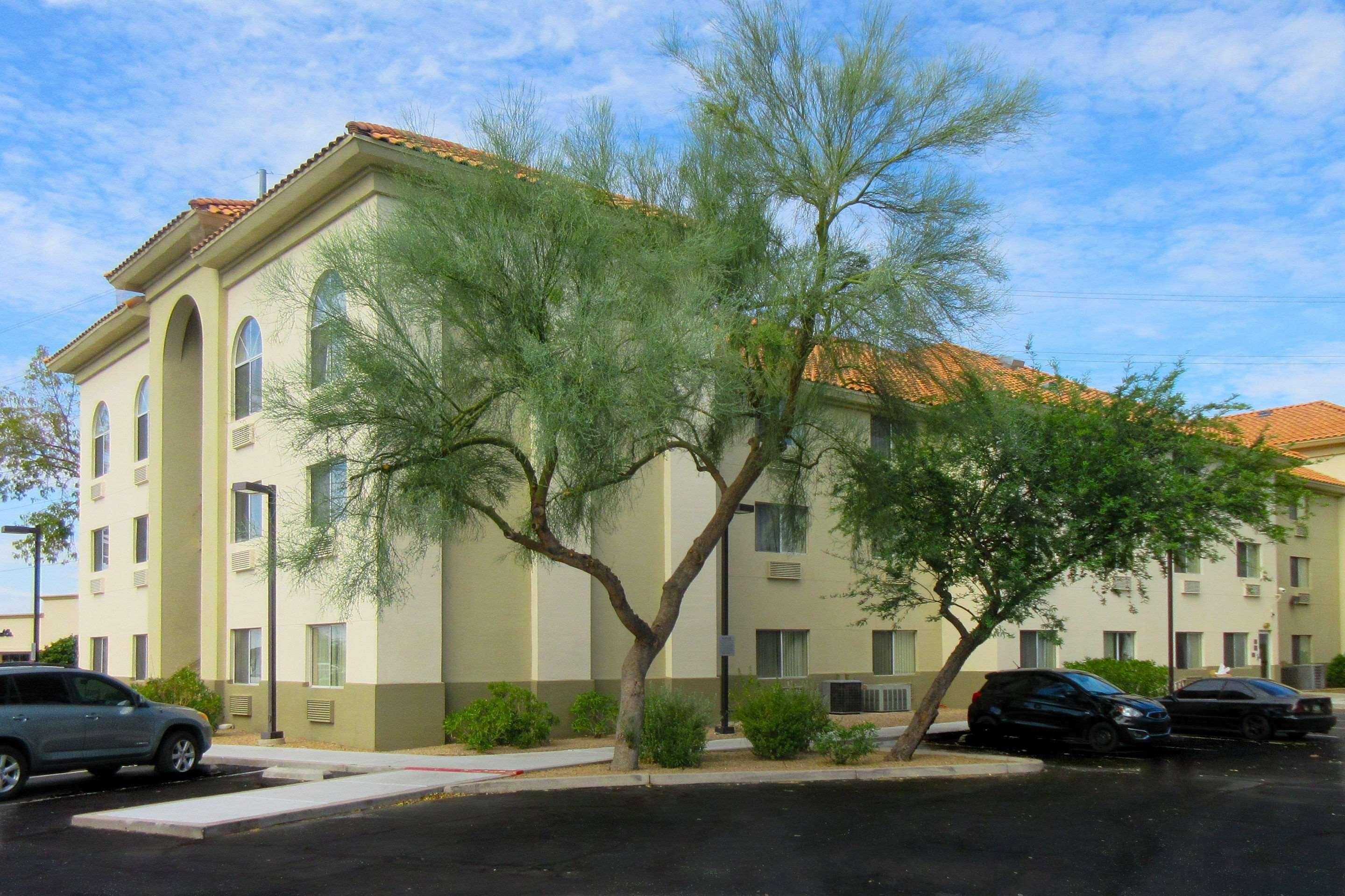 Comfort Inn & Suites Phoenix North - Deer Valley Экстерьер фото